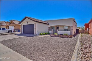 14420 Misty Point Ct in El Paso, TX - Building Photo