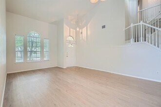 2608 Dryden St in Austin, TX - Building Photo - Building Photo