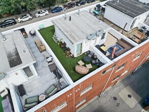 855 W Erie St, Unit 126 in Chicago, IL - Building Photo - Building Photo