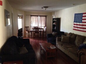 4000 SW 23rd St, Unit 1-202 in Gainesville, FL - Foto de edificio - Building Photo
