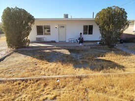 36840 Camarillo Ave in Barstow, CA - Building Photo