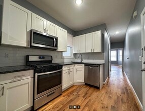 67 Grant Ave in Jersey City, NJ - Building Photo - Building Photo