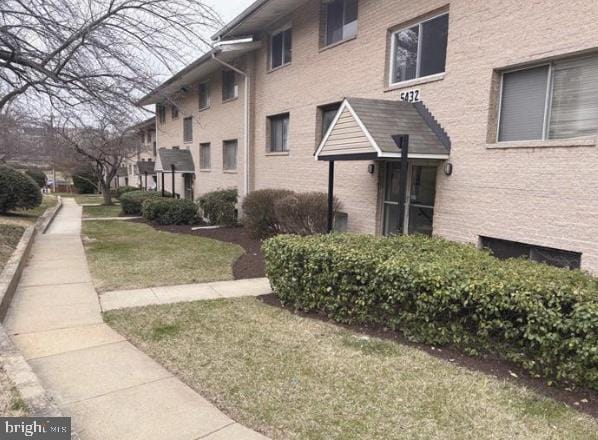 property at 5432 85th Ave