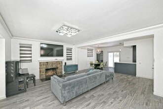 222-03 Kingsbury Ave in Queens, NY - Building Photo - Building Photo