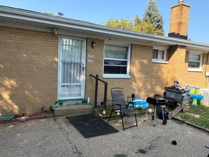 1217 16th St in North Chicago, IL - Building Photo - Building Photo