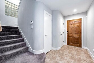 650 Westcross St in Houston, TX - Building Photo - Building Photo