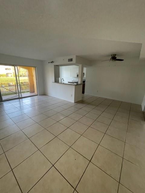 9615 NW 1st Ct, Unit 102 in Pembroke Pines, FL - Building Photo - Building Photo