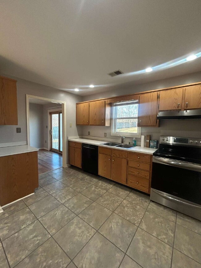 859 Colley Block Rd in Strasburg, VA - Building Photo - Building Photo