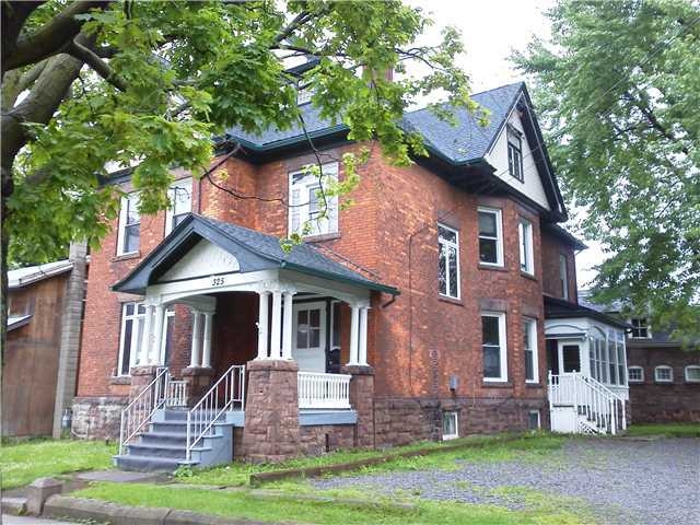 Fourplex in Medina, NY - Building Photo