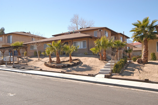 1270 Deseret Ave in Barstow, CA - Building Photo - Building Photo