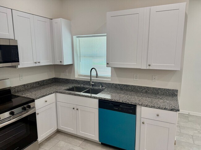 2809 Missouri Ave in Tampa, FL - Building Photo - Building Photo