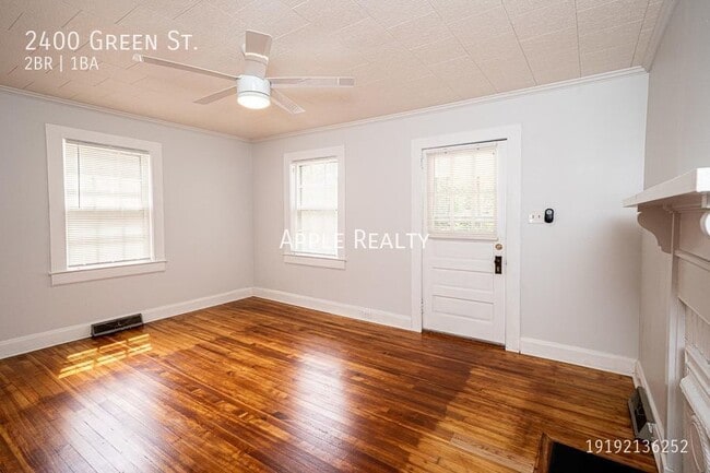 2400 Green St in Durham, NC - Building Photo - Building Photo