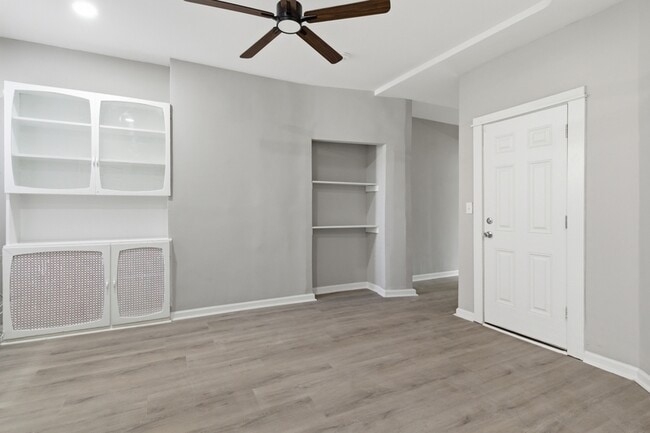 2322 Callow Ave in Baltimore, MD - Foto de edificio - Building Photo