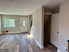 7204 Glenridge Dr in Hyattsville, MD - Building Photo - Building Photo