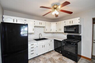 900 S Marday Ave in Sioux Falls, SD - Building Photo - Building Photo