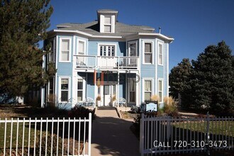 7207 Grandview Ave in Arvada, CO - Building Photo - Building Photo