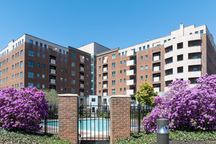 Mill Creek Condominiums Apartments