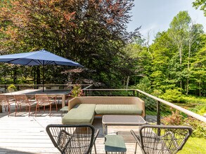 203 Brick School Rd in Warren, CT - Building Photo - Building Photo