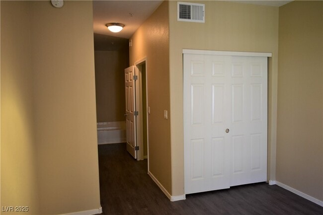 property at 2291 W Horizon Ridge Pkwy