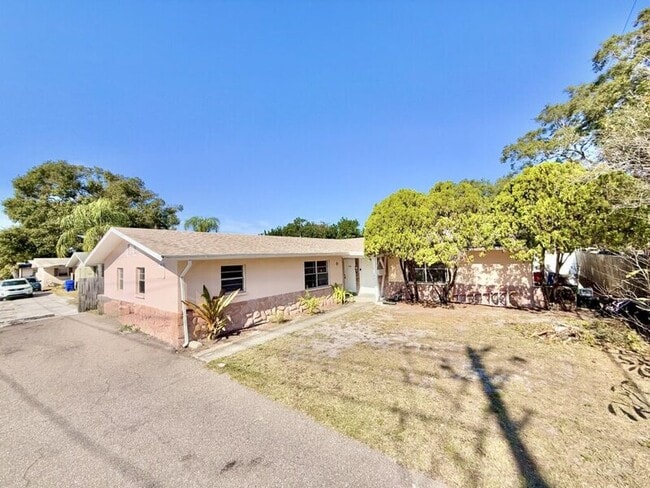 property at 972 San Christopher Dr
