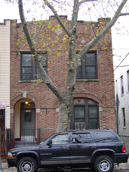 1141 Wheeler Ave in Bronx, NY - Building Photo