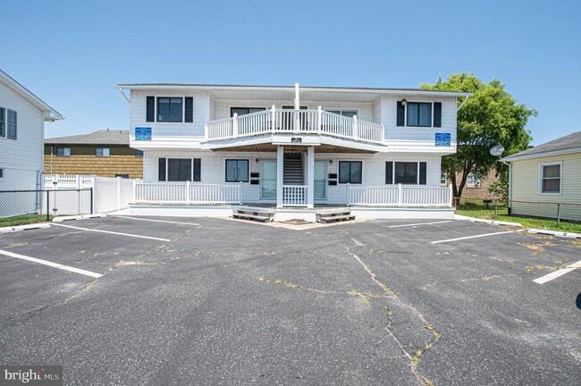 318 Bayshore Dr-Unit -A in Ocean City, MD - Foto de edificio - Building Photo