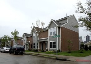 Cochran Plaza Apartments