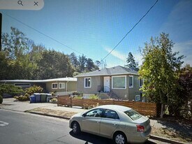 7630 Terrace Dr in El Cerrito, CA - Building Photo