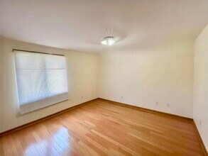 227 Sunshine Dr in Buffalo, NY - Foto de edificio - Building Photo