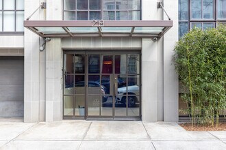 259 E Seventh St in New York, NY - Building Photo - Building Photo