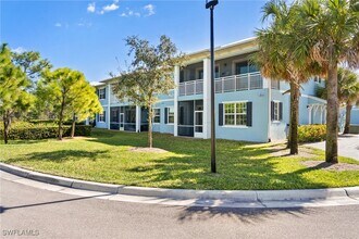 26430 Coco Cay Cir in Bonita Springs, FL - Foto de edificio - Building Photo
