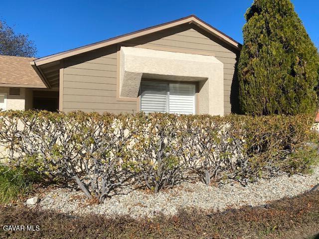26265 Rainbow Glen Dr in Santa Clarita, CA - Building Photo - Building Photo