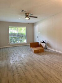 7307 Dearborn St photo'