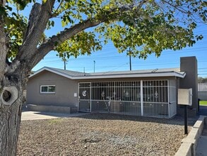 2241 N Carroll St in North Las Vegas, NV - Building Photo - Building Photo
