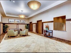 7220 W Bonfils Pl in Lakewood, CO - Building Photo - Building Photo