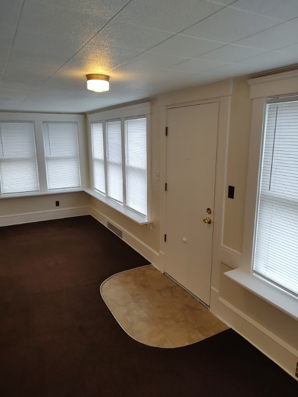 property at 2718 9th St SW