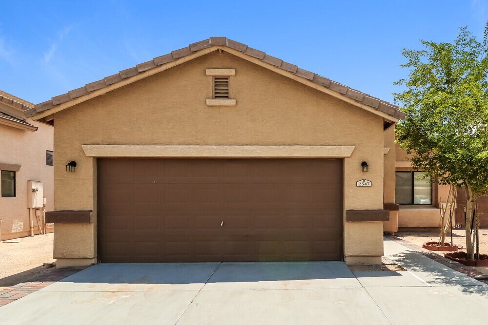 2547 W Lynne Ave in Phoenix, AZ - Building Photo