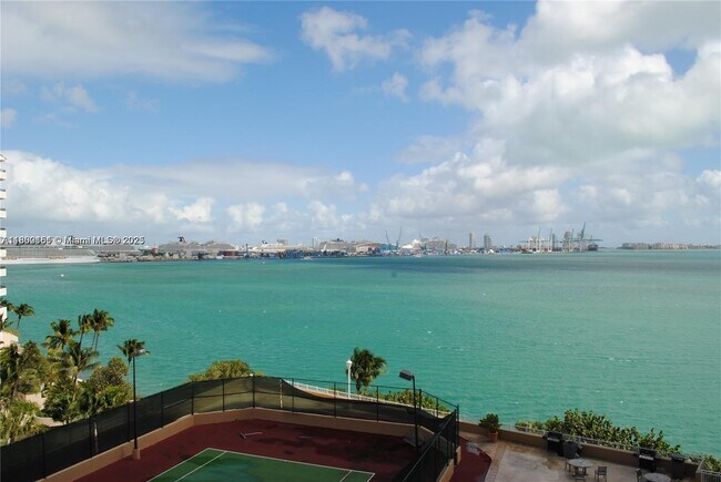 property at 770 Claughton Island Dr