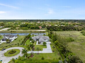 17101 Magnolia Estates Dr in Southwest Ranches, FL - Building Photo - Building Photo