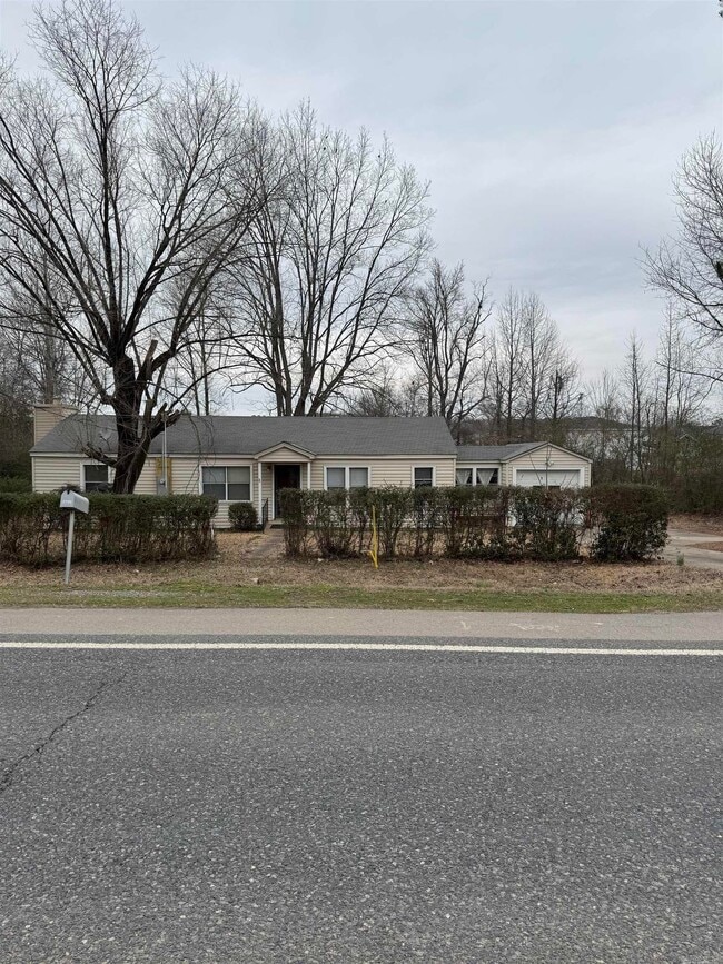 2706 Edison Ave in Benton, AR - Building Photo - Building Photo