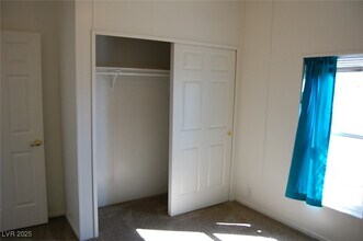 1781 S Baradonna Rd in Pahrump, NV - Building Photo - Building Photo