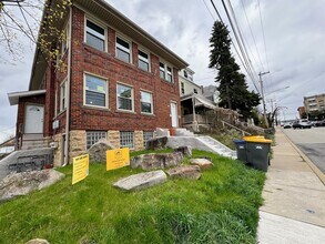1646 Potomac Ave in Pittsburgh, PA - Building Photo - Building Photo