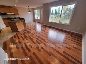 17218-17288 88 St NW in Edmonton, AB - Building Photo - Building Photo