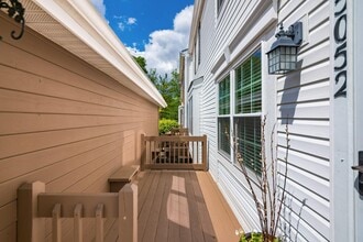 5052 Stoneybrook Blvd in Hilliard, OH - Building Photo - Building Photo