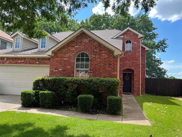 property at 904 Inland Ln