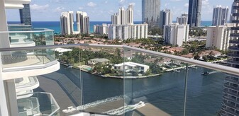 19707 Turnberry Way in Aventura, FL - Building Photo