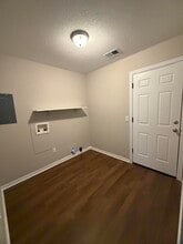 124 Hampton Dr in Crestview, FL - Building Photo - Building Photo