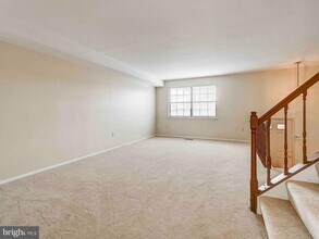 18 Clinton Hill Ct in Catonsville, MD - Building Photo - Building Photo