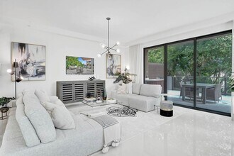 3040 N Ocean Blvd in Fort Lauderdale, FL - Building Photo - Building Photo