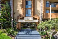 Catalina Gardens - Catalina Gardens Apartments in Los Angeles, California